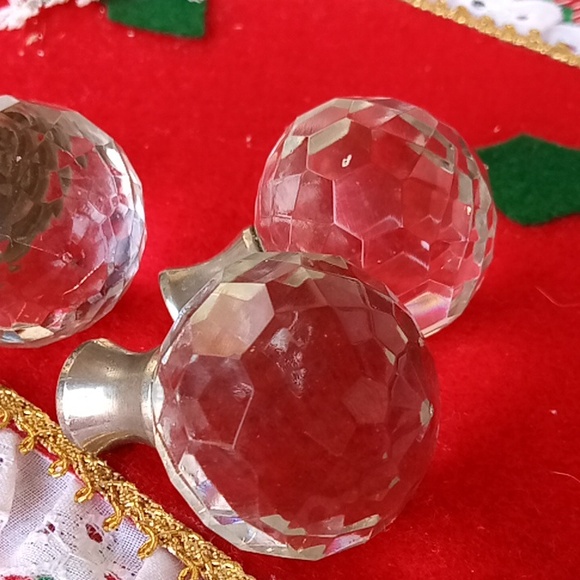 Vintage lead crystal multi faceted brilliant drawer knobs set of 3 in pristine . - Picture 2 of 5